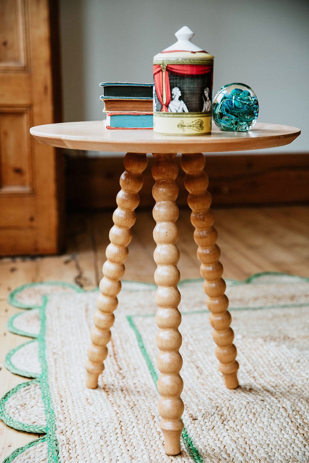 Spindle leg side table deals
